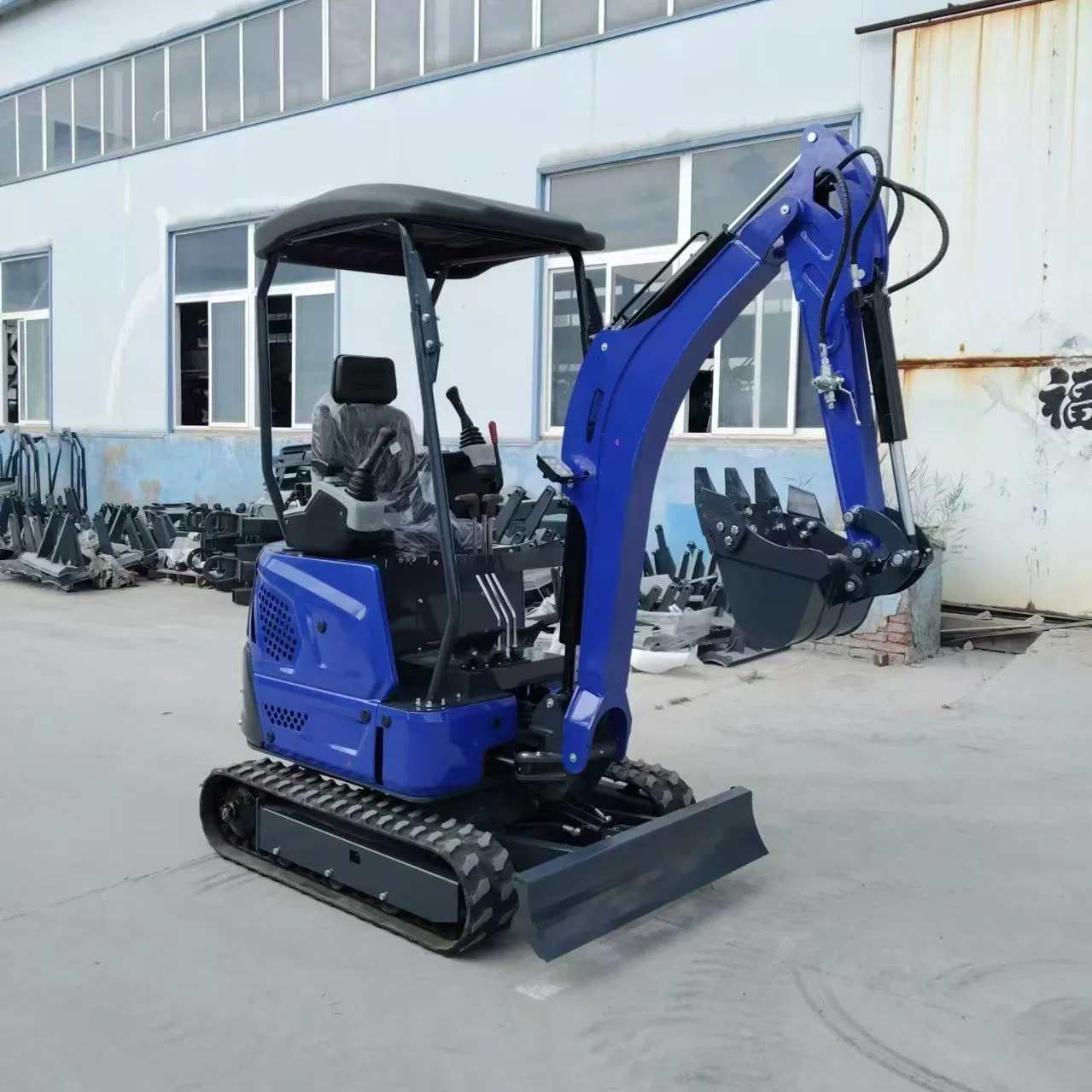 ODM/OEM 1.8ton 2ton 2.5ton Approved Rubber Tracks Extendable Arm Compact Hydraulic Small/Mini Excavator for Tight Spaces Landscaping with EPA