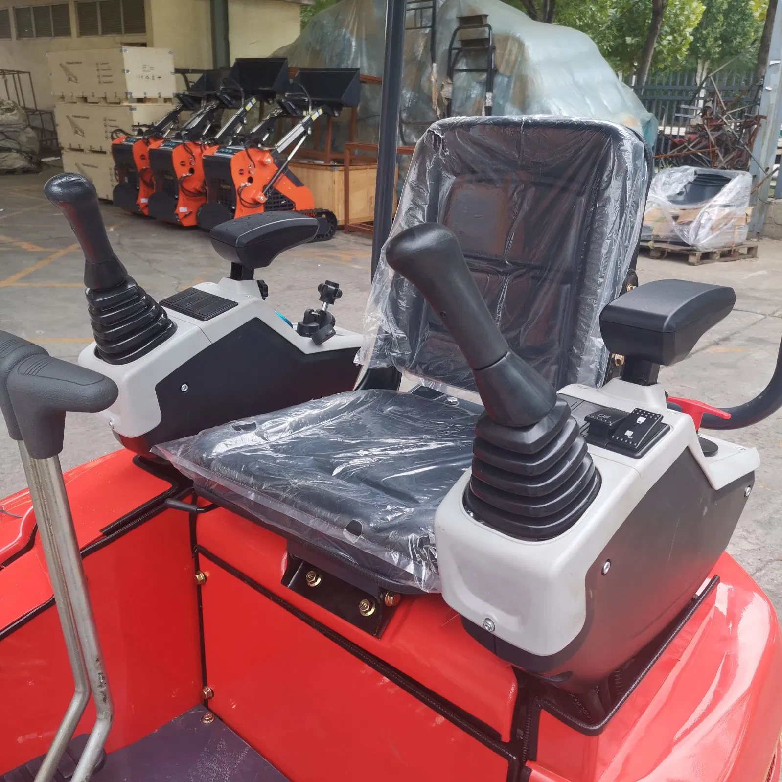 2 Ton Crawler Digger Retractable Track Cost-Effectiveness Mini Excavator