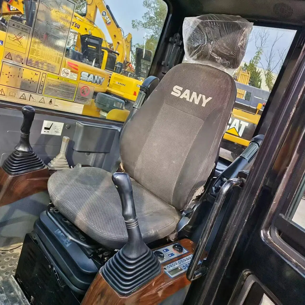 Sany Sy60 6tons Used Fuel Economy King Crawler Excavator Long Reach Boom &amp; Arm