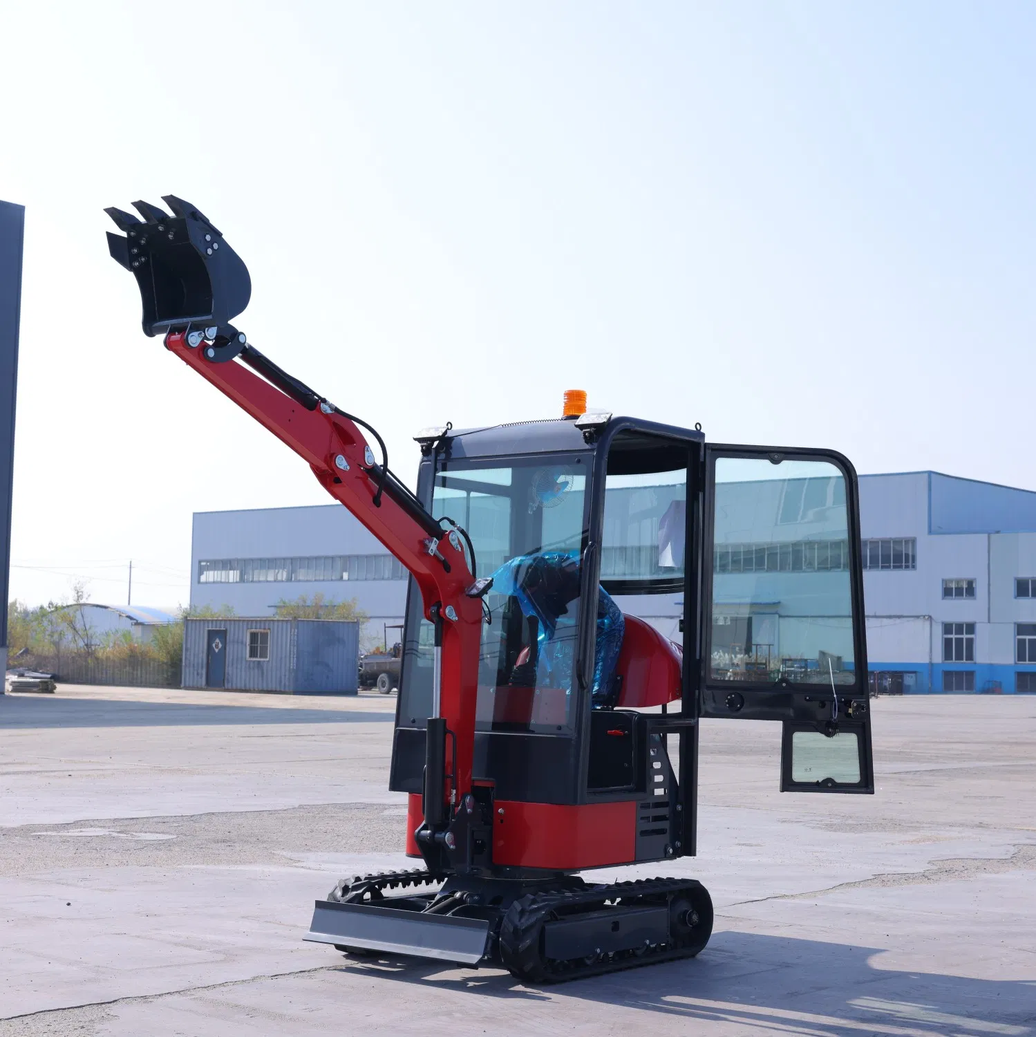 Factory Price Mini Excavator Crawler Type Versatile Hydraulic Compact Excavator with 2200mm Length 814kg Weight Easy Operation and Maintenance