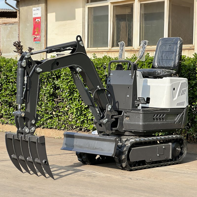 0.6 Ton CE EPA Euro 5 Crawler Excavator Hydraulic Garden Mini Digger Diesel Crawler Small Bagger with Thumb Rake Attachment