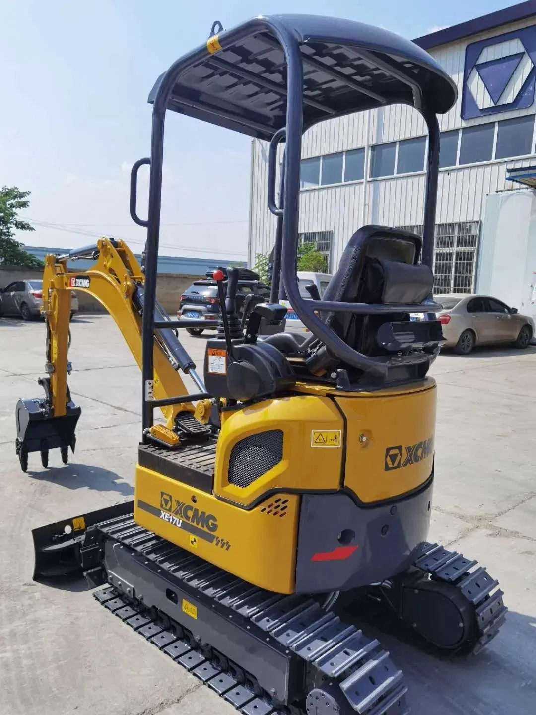 XCMG Official Used Excavator Machine Xe17u Hydraulic Electric Small Micro Crawler Bagger Digger Mini Excavators