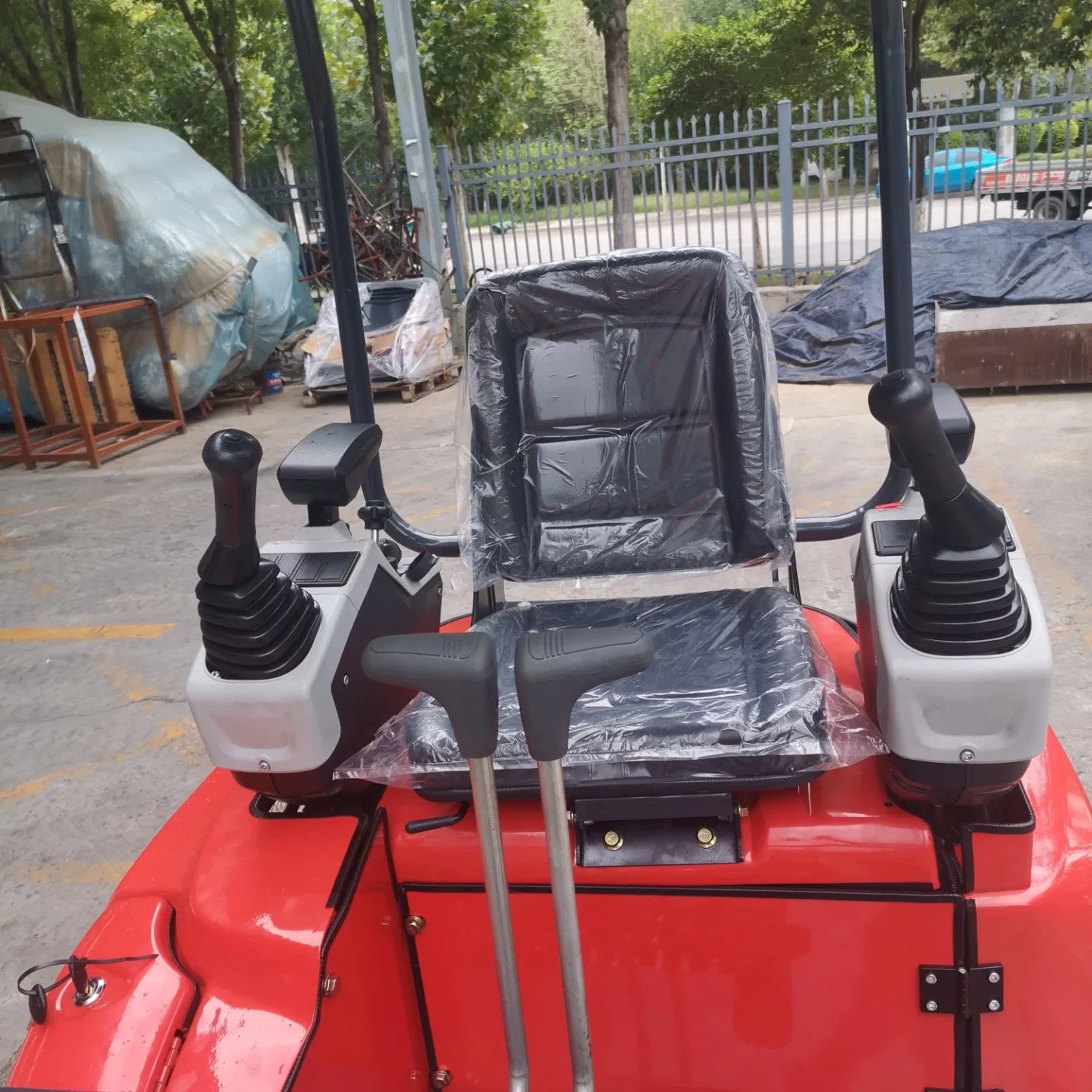 2 Ton Crawler Digger Retractable Track Cost-Effectiveness Mini Excavator