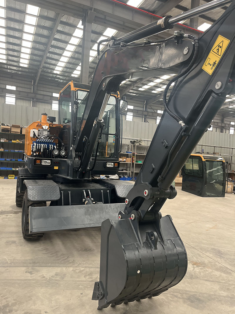 Gmint Construction Machinery Wheeled Diggers Mini Wheel Excavator