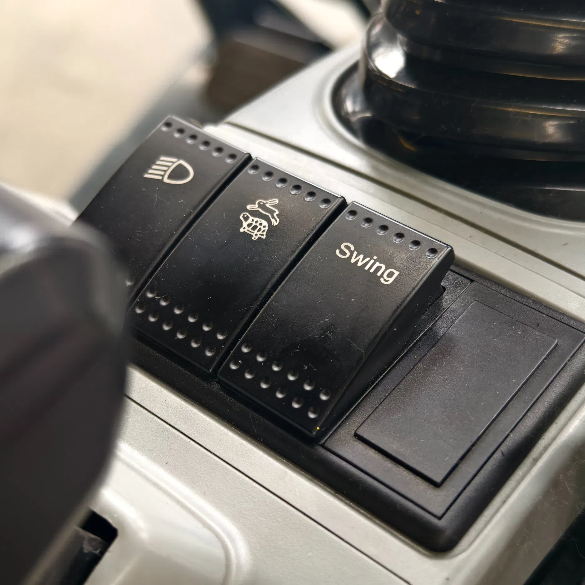 CE China 2ton Euro5 EPA Side Swing Boom Thumb Hydraulic Rubber Track Crawler Rubber Track Micro Small Digger Factory Mini Excavator