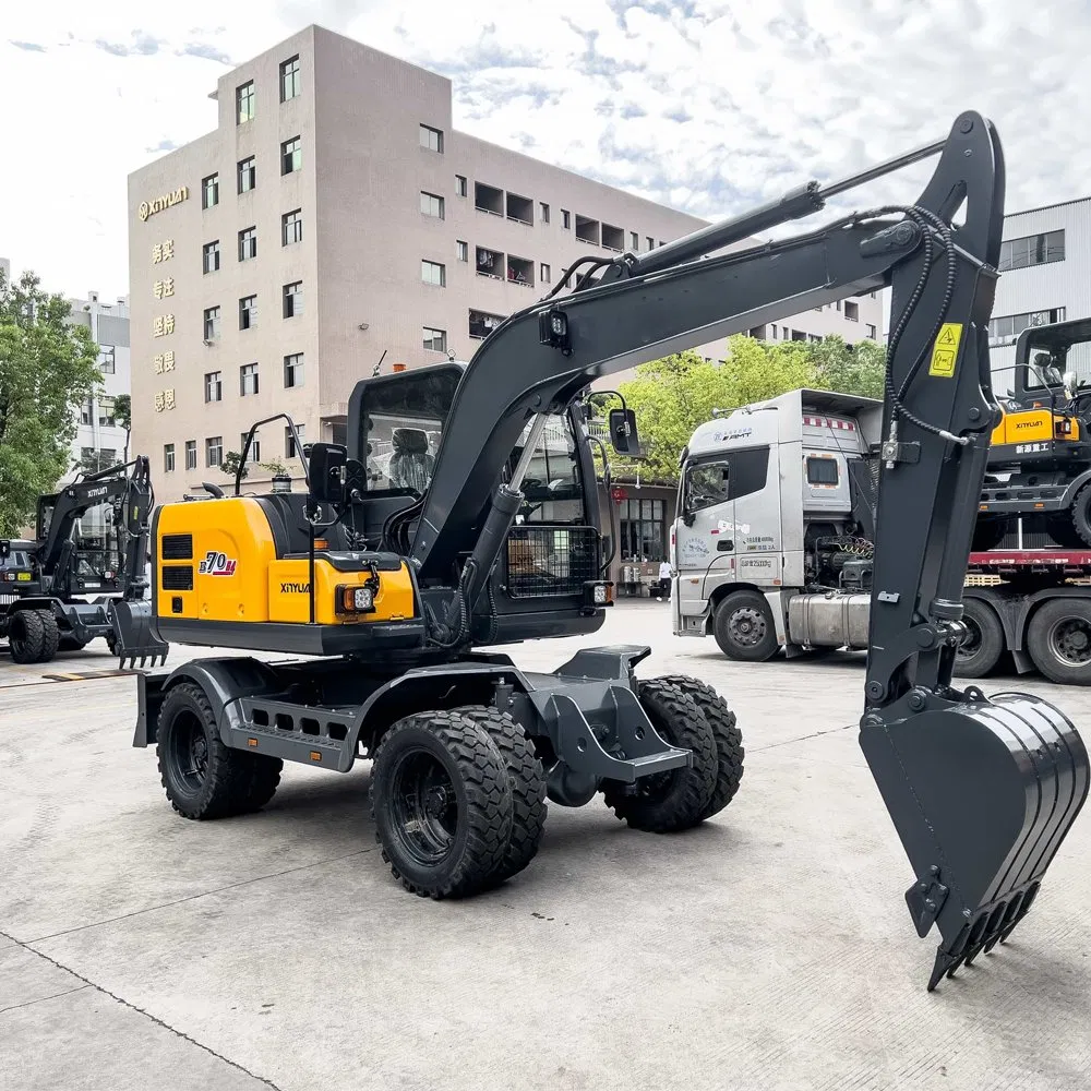 7 Ton Hydraulic Wheeled Excavator Diesel Engine Long Reach Quick Hitch Mini Excavator