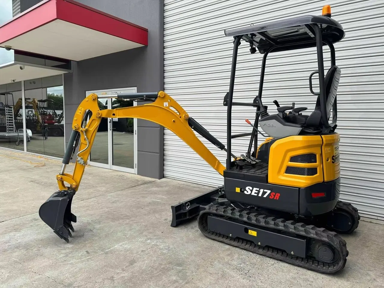 Hot Sale Shantui Se27sr 27 Ton Zero Tail Swing Mini Excavator Compact Design for Construction and Landscaping