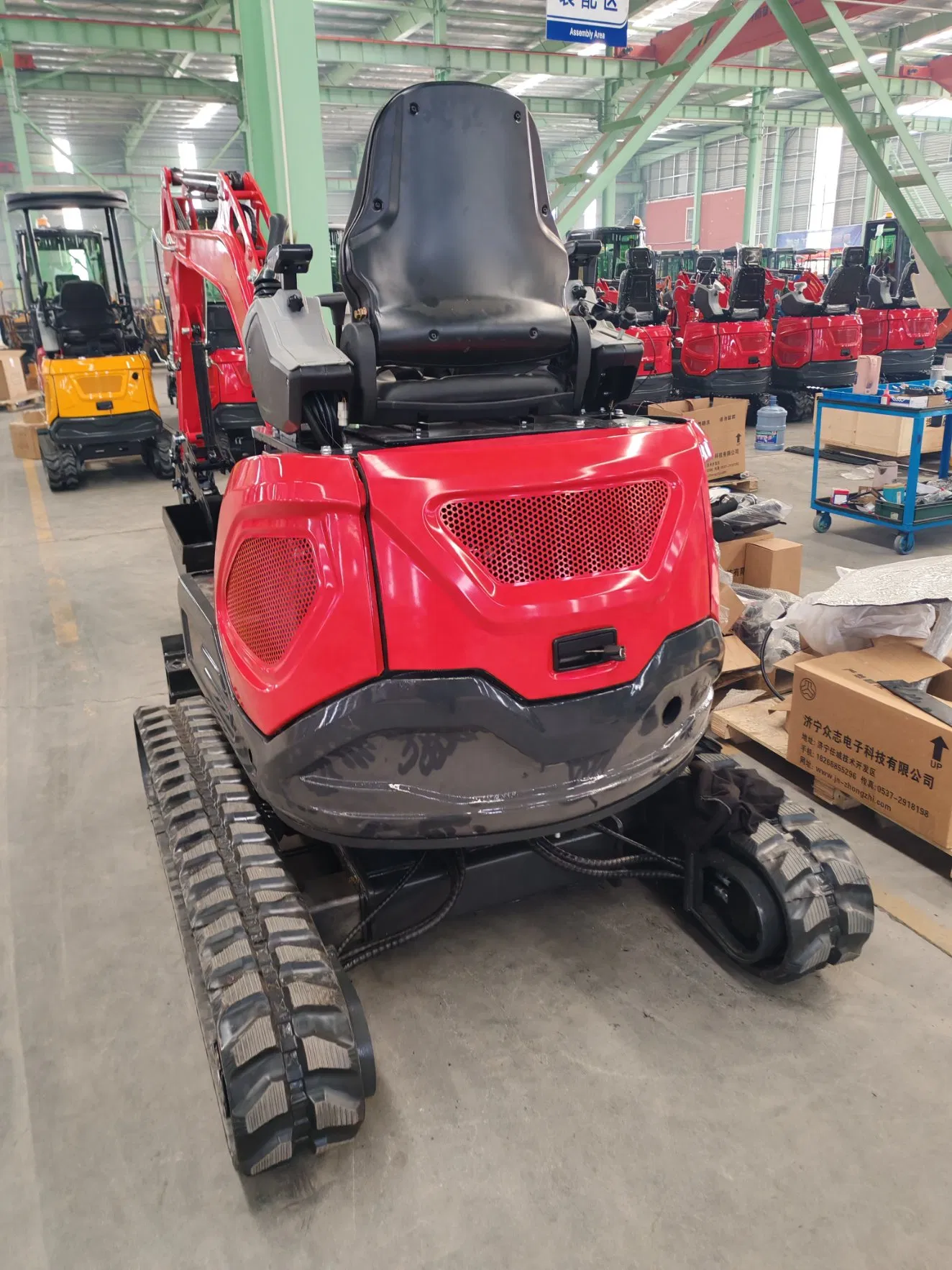 Chinese Manufacturer Betensh User-Friendly Environmentally Friendly Multi-Functional Easy-Operate Compact Design Piston Motor 2.5t Mini Excavator