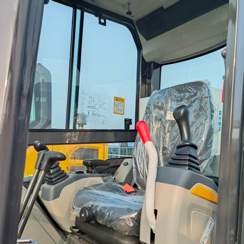 Xe35u 4.2 Ton Zero Tail Swing Small Mini Crawler Excavator for Indoor Urban Construction