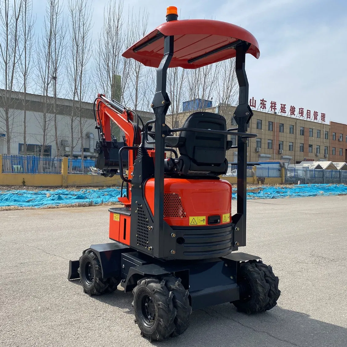 China Best Micro Wheeled Excavator with Wheels 1.2t 1.2ton Small Mini Wheel Excavator