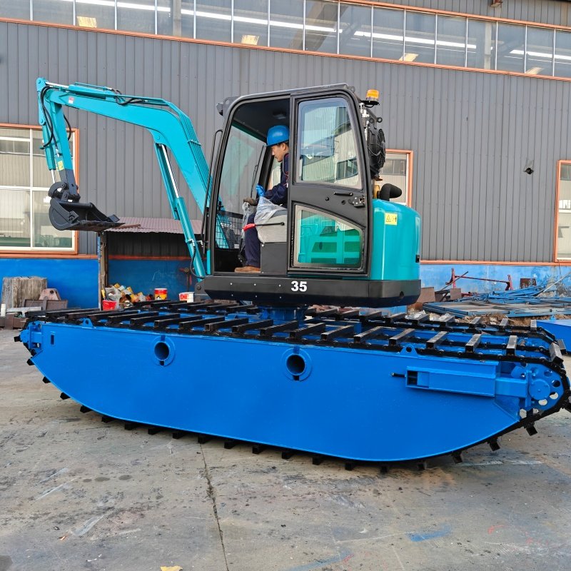 Small Amphibious Excavator EPA 4 Emission Used for River Dredging