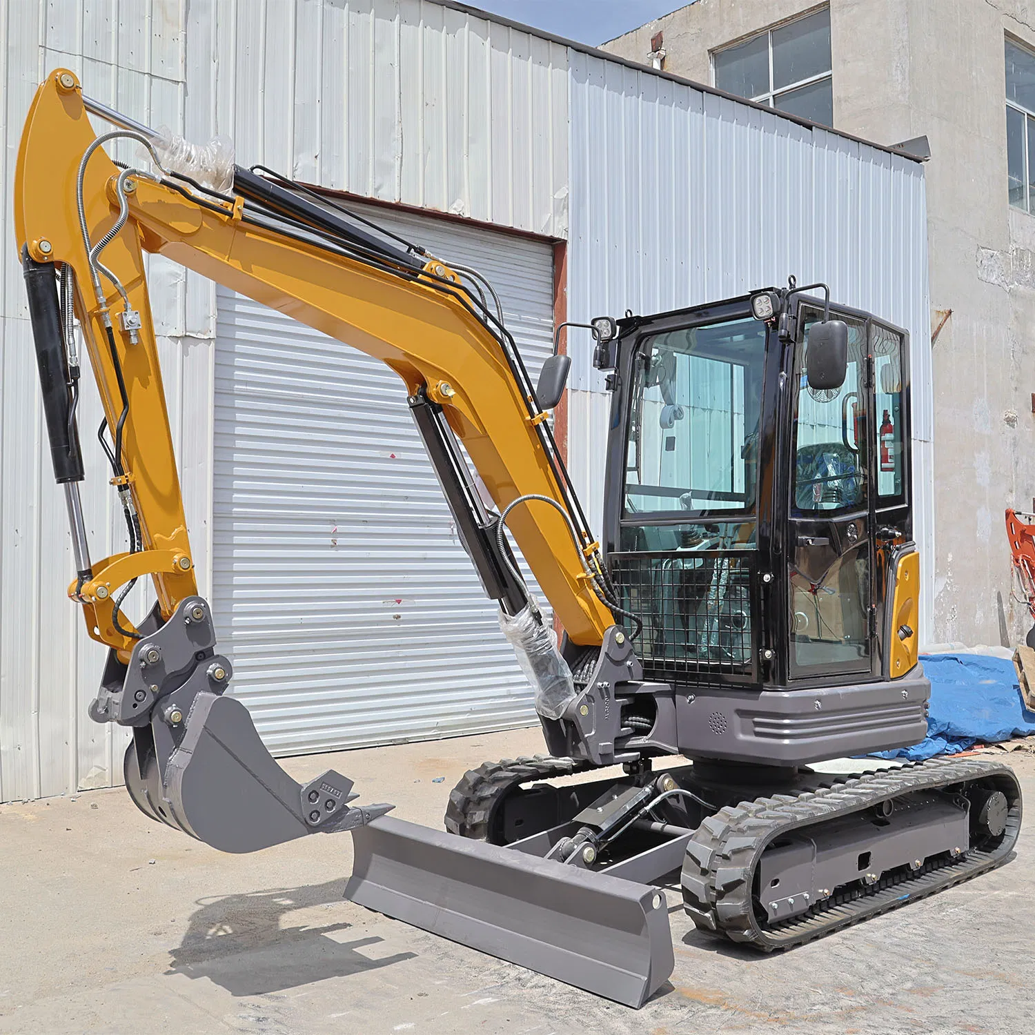 1ton 1.2ton 1.8ton 2.6ton 3.5ton 5.5ton 6ton Mini Rubber Steel Track Type Crawler Excavator with Cabin
