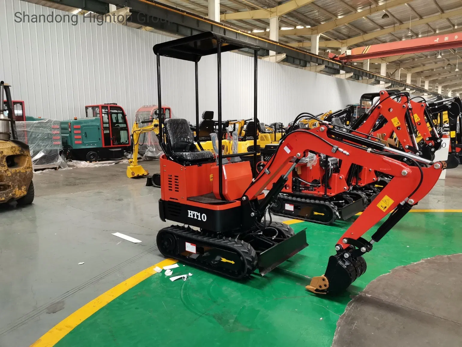Popular 1ton Mini Crawler Excavator with Boom Swing and Retractable Tracks