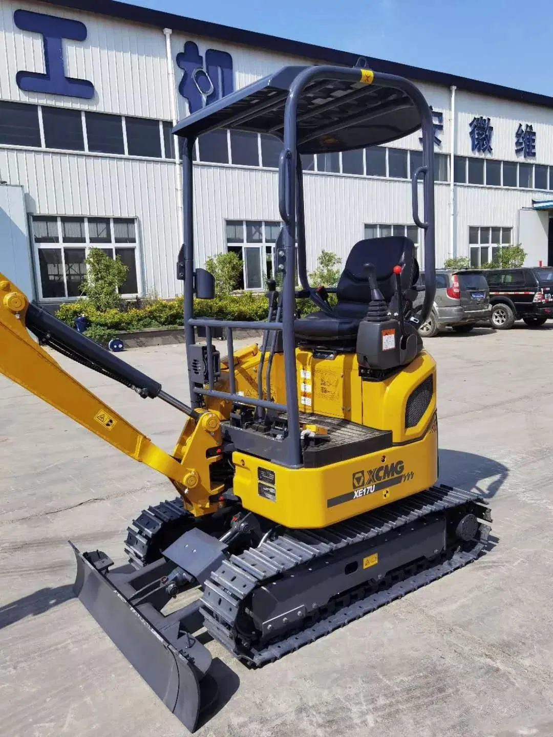 XCMG Official Used Excavator Machine Xe17u Hydraulic Electric Small Micro Crawler Bagger Digger Mini Excavators