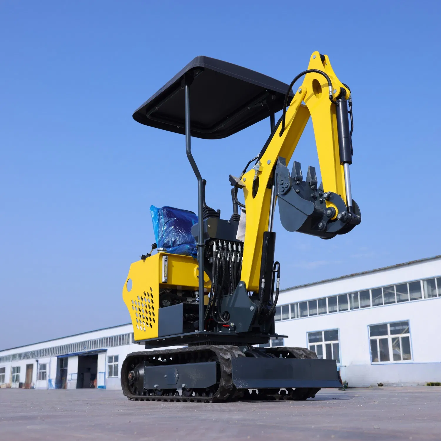 Versatile Mini Small Bagger Excavator for Compact Spaces and Urban Sites with Hydraulic Hammer and Thumb 1 Ton 2 Ton 3 Ton 6 Ton for Garden/Road/Farm/Home 360°