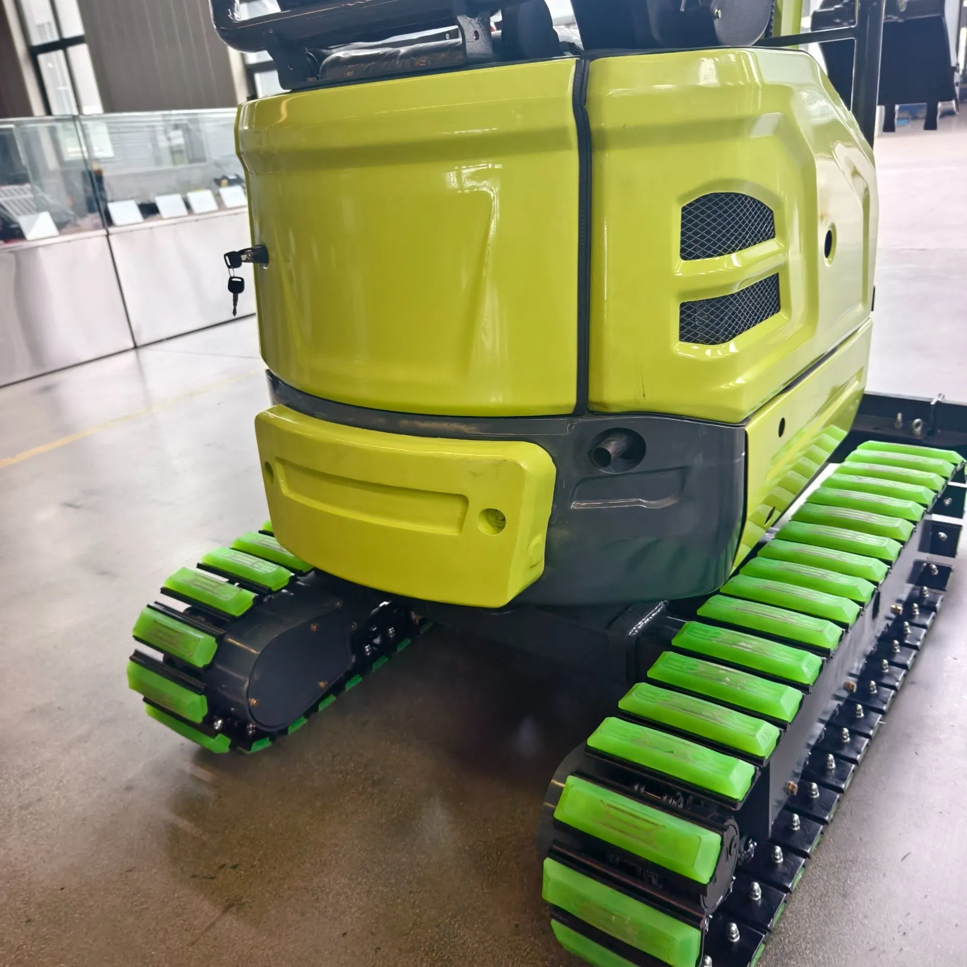 CE China 2ton Euro5 EPA Side Swing Boom Thumb Hydraulic Rubber Track Crawler Rubber Track Micro Small Digger Factory Mini Excavator