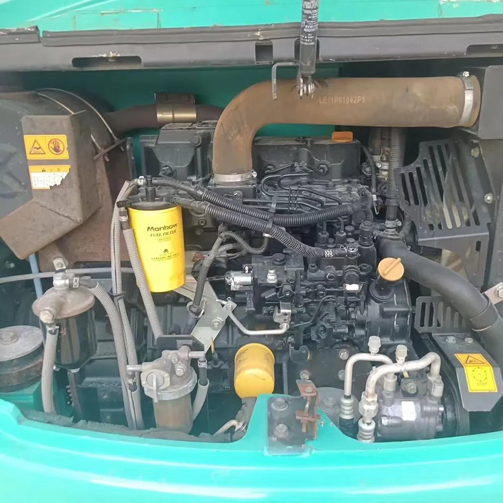 Compact High-Agility Mini Excavator with Zero Tail Swing