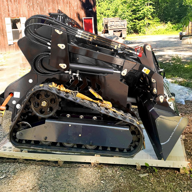 Free Shipping Mini Skid Steer Loader Operating Weight 380kg 480kg 23HP 27HP Mini Tracked Skid Steer Loader with Bucket Attachment for Sale
