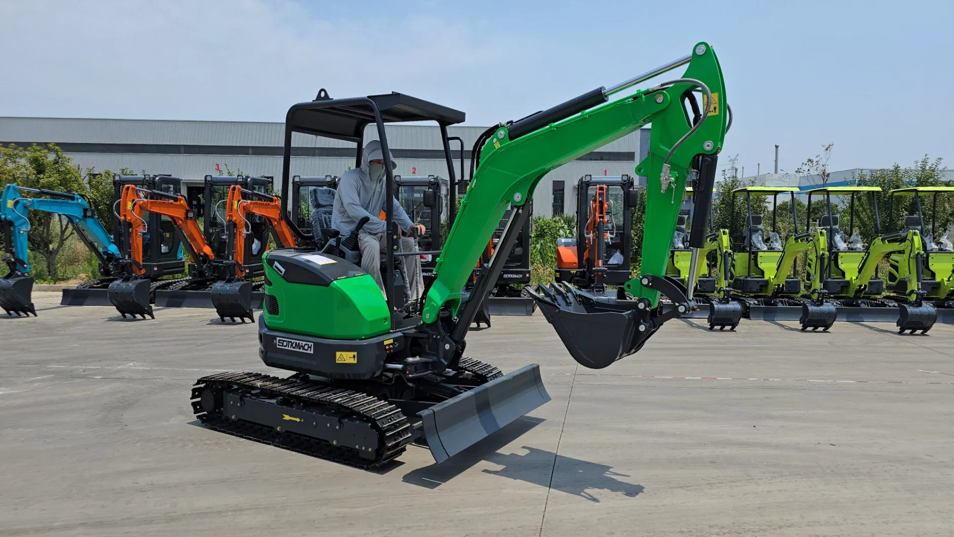 Free Shipping Crawler Compact 2.5 Ton Small Digger Garden Compact Hydraulic Excavator Farm Rubber Track Diesel Mini Excavator