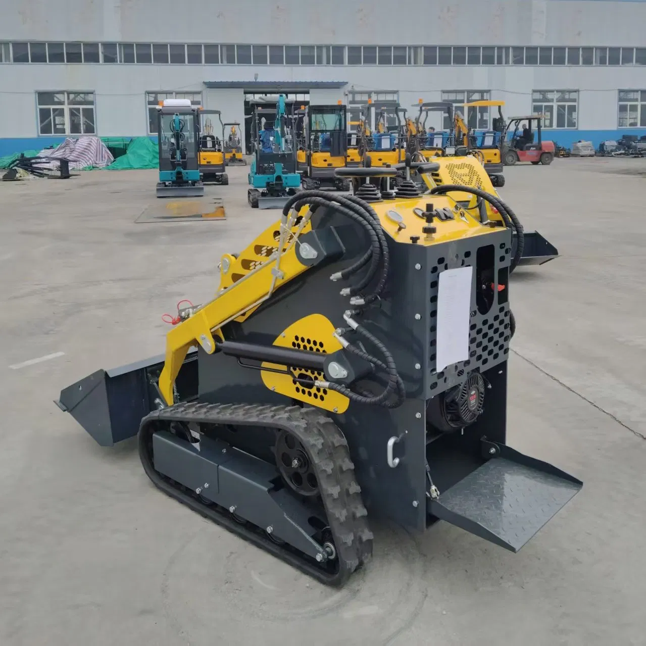 New Mini Skid Steer Loader Tracked Skid Steer Loader with Accessories and Fittings at a Great Price Available Now