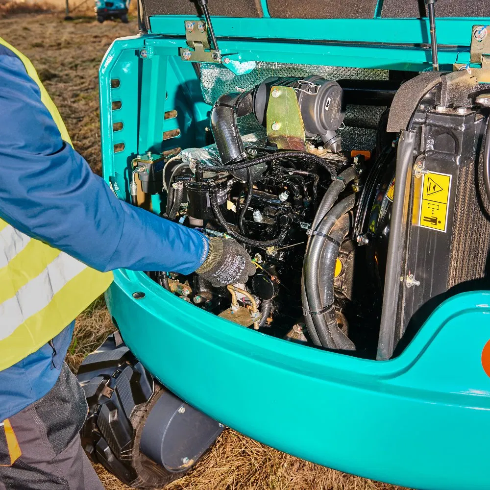 Mini-Pelle Swe25f Compact Excavator Zero-Tail Exceptional Digging Forces of 24 kN Bucket 14 kN Arm Maximum Reach of Over 4.6 Meters 4845 mm Long