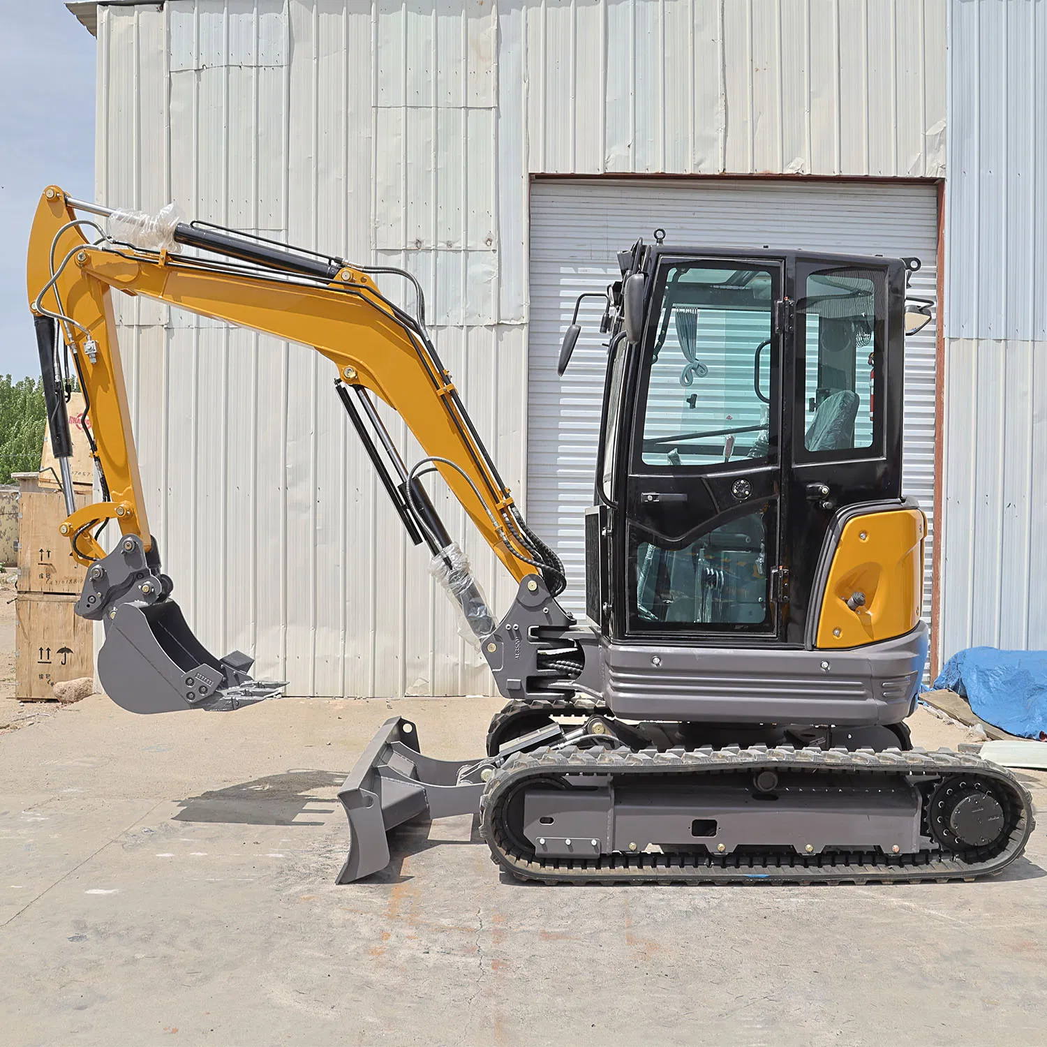 1ton 1.2ton 1.8ton 2.6ton 3.5ton 5.5ton 6ton Mini Rubber Steel Track Type Crawler Excavator with Cabin