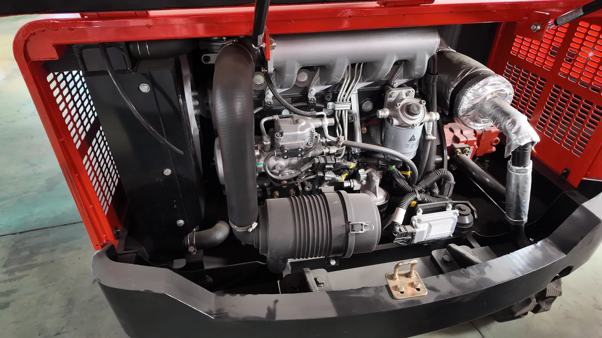 Mini Excavator Detail 3