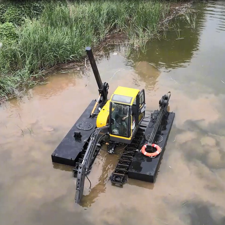 Amphibious Pontoons Excavator as Small Excavator Machine