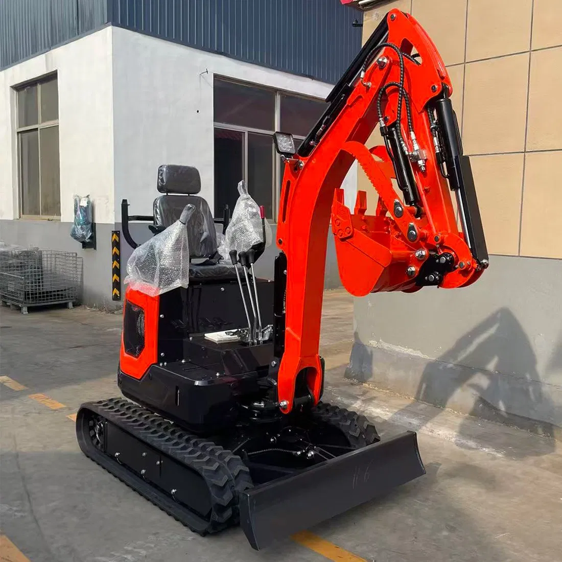 Chinese Factory CE EPA 1.8 Ton Mini Excavator Orchard Crawler Type Small Digger Home Diesel Engines Mini Excavators with Cabin