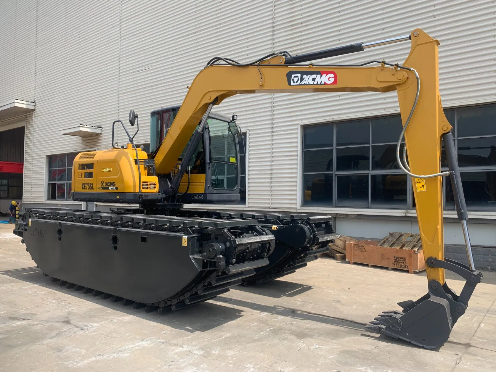 Xe75SL Small Amphibious Excavator Tier III Emission Used for River Dredging