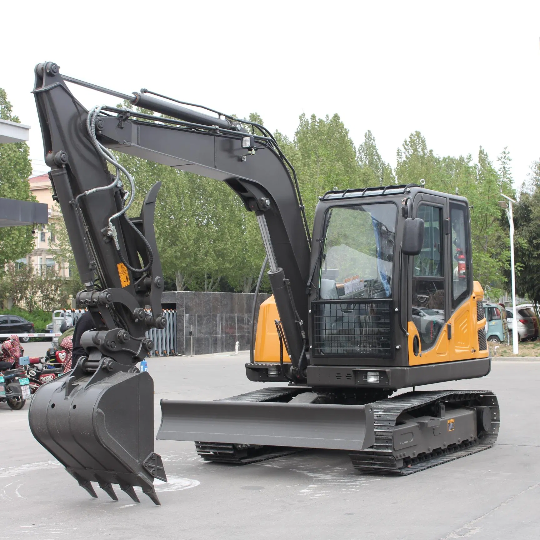 6.5 Ton Multi Functional Mini Excavator Hammer Auger Grapple Attachments for Engineering Demolition