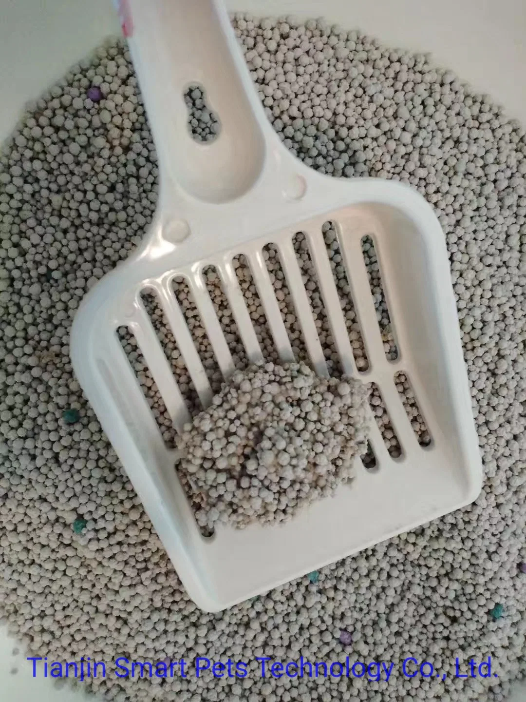 Areia para gatos ecológica que forma grumos, feita de bentonita natural