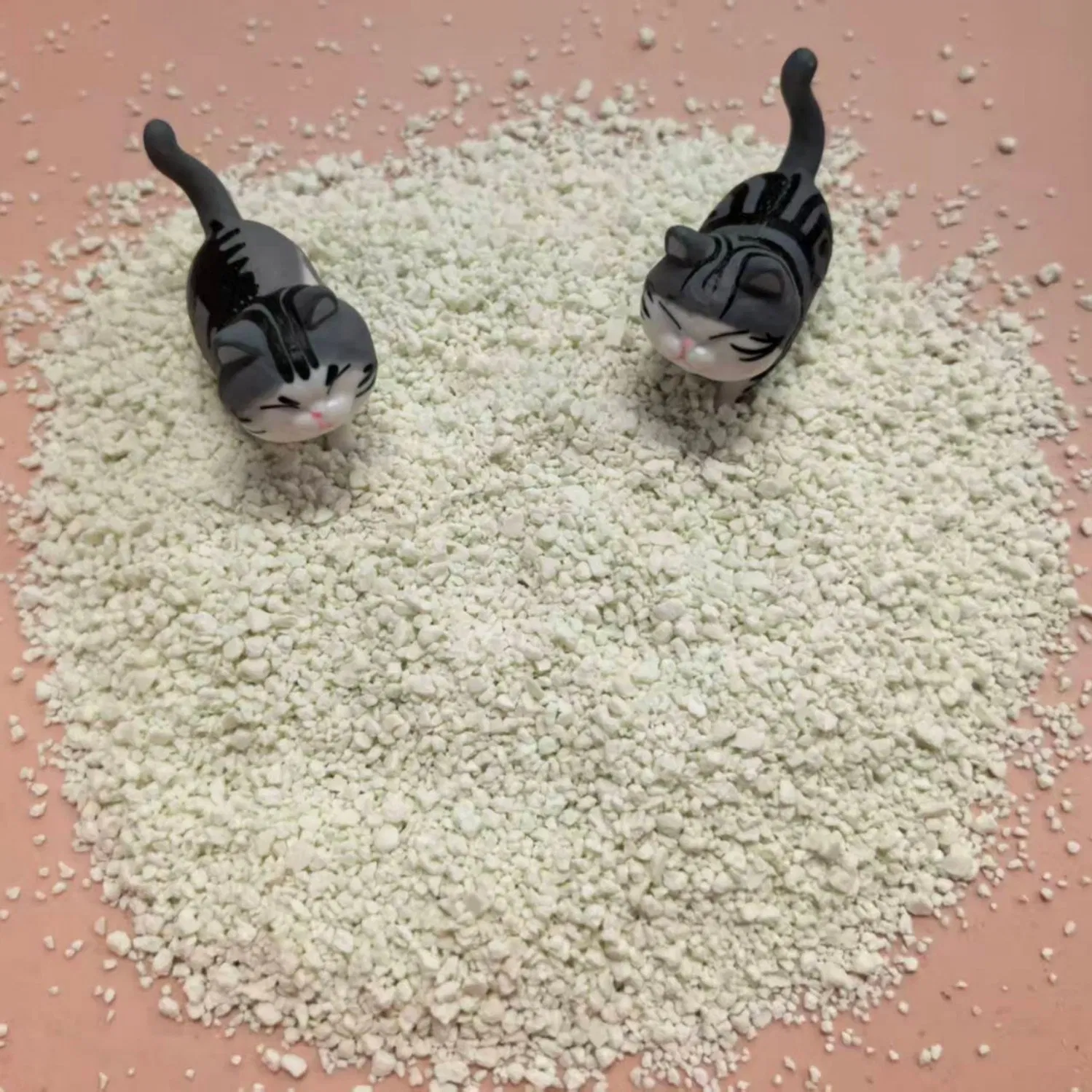 Areia para Gato à Base de Mandioca Proporciona Ação Antibacteriana Natural, Agregação Superior e Conforto para as Patas