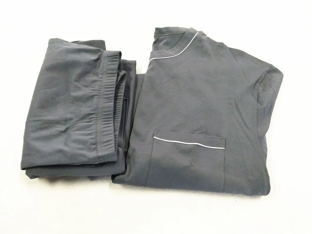 Muestra gratuita de sudadera de pijama para niñas, pijamas de talla grande, pijama de felpa, pijama a juego para toda la familia