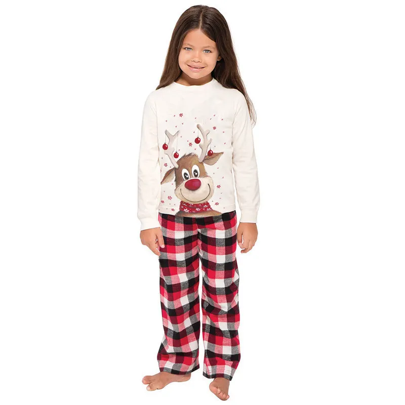 Conjunto de pijamas de manga larga para toda la familia con estampado navideño