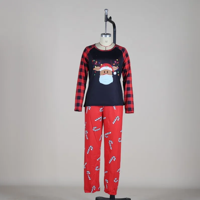 Pijamas de vacaciones a medida con estampado de cuadros para reuniones familiares