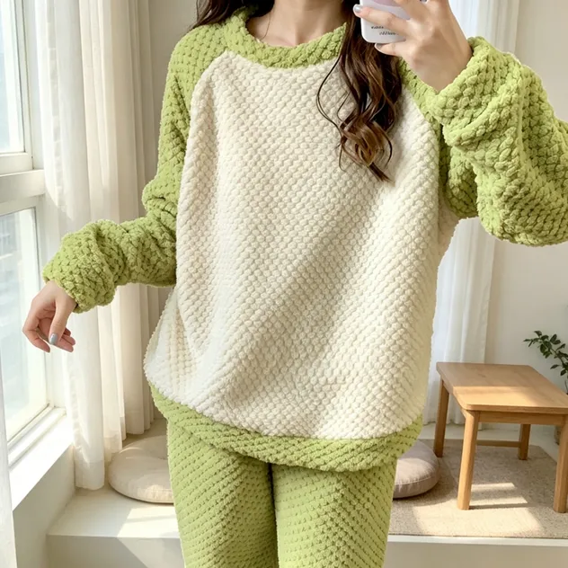Conjunto de pijama de loungewear grueso para mujeres, ropa de invierno cálida