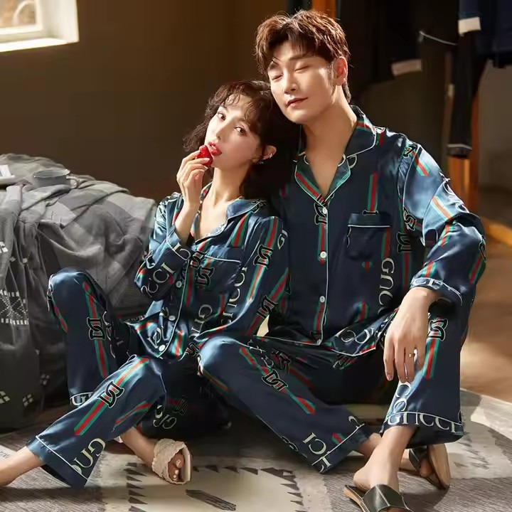 Pijamas de cartoon de otoño impresos para dama, manga larga de seda, sexy, mujer más joven, ropa de dormir de satén casual