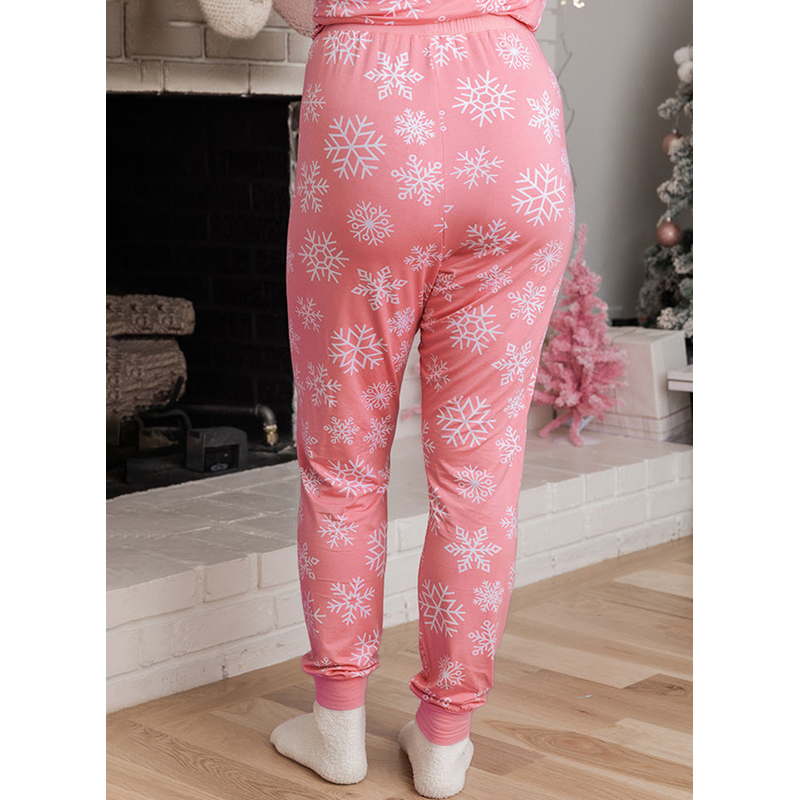 Querido amante mayorista DDP envío aéreo soporte pijamas de dos piezas con estampado de copos de nieve para mujeres conjunto de invierno y otoño