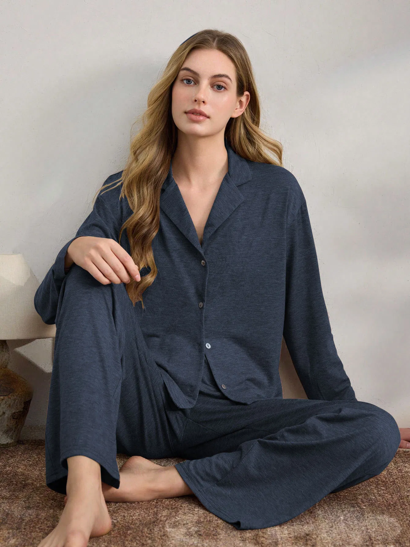 Pijamas cómodos y casuales para mujeres con mangas largas y cárdigan