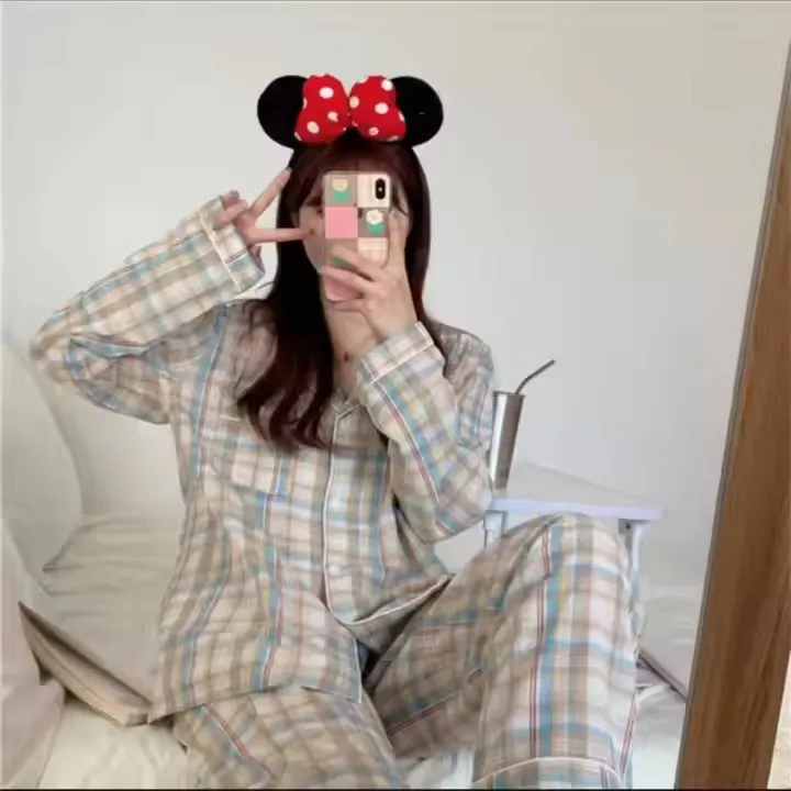 Pijama de seda detalle 2