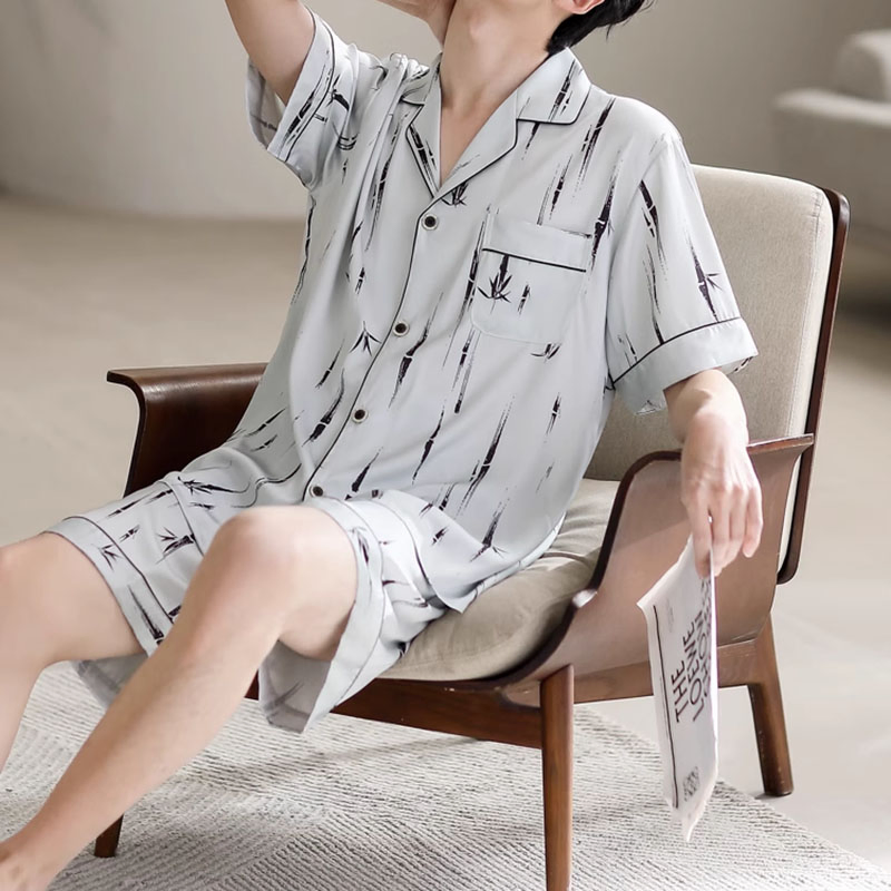 Conjunto de pijama corto de seda para hombres cómodo para el verano
