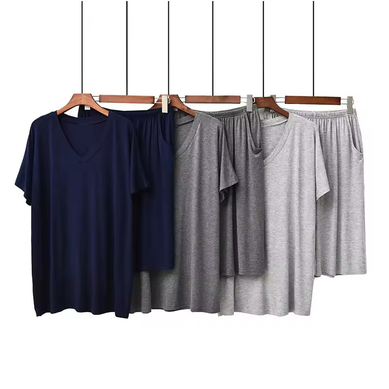 Pijamas de verano casuales de dos piezas de modal para hombres de alta calidad con cuello en V y mangas cortas. Ropa cómoda para el hogar. Talla grande. Transpirable