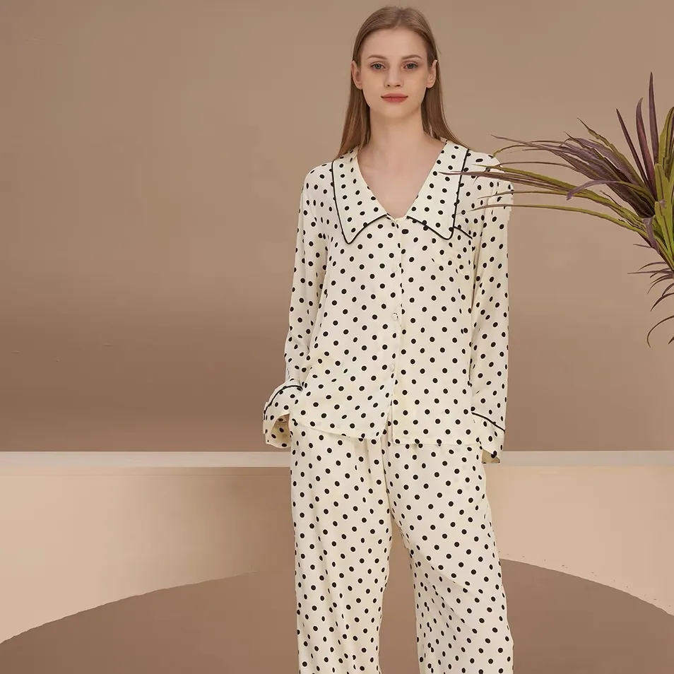 Conjunto de pijamas de manga larga premium, lujo para mujeres, ropa de dormir