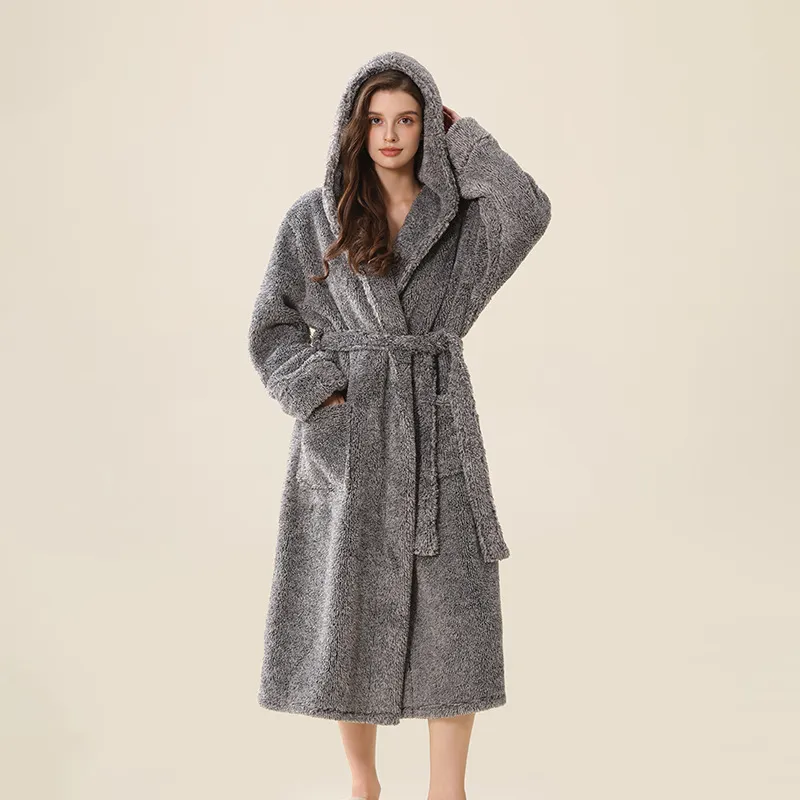 Bata de baño de franela de buena calidad personalizada para el hogar con pijamas de forro polar para parejas