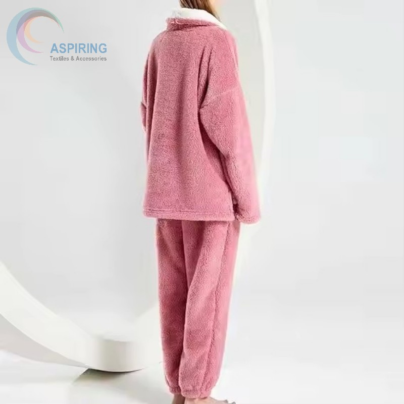 Conjunto de pijama de mujer de algodón de terciopelo grueso y cómodo para invierno