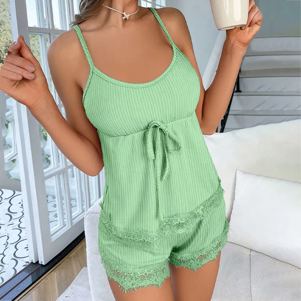 Pijamas de lino orgánico de tono neutro, ajuste relajado, minimalista escandinavo