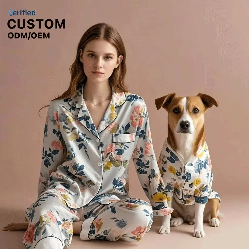 Pijamas de lujo personalizados para perros, ropa para mascotas de poliéster y algodón, cómoda y transpirable, conjunto de ropa a juego para padres e hijos