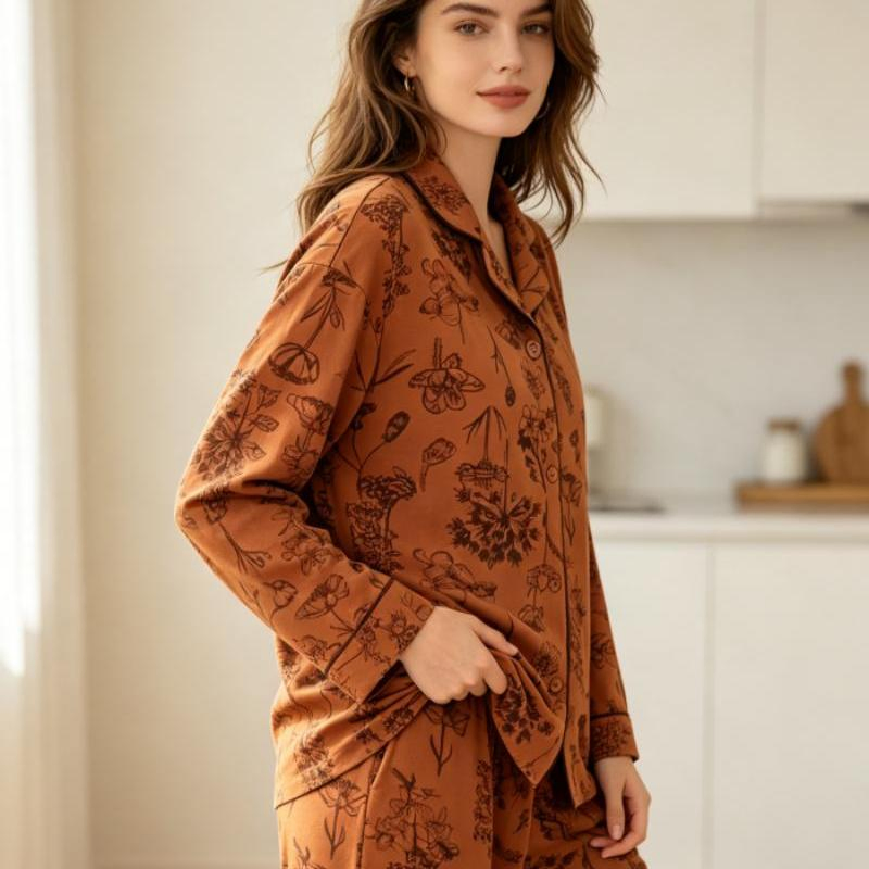 Conjunto de Pijamas Elegantes Conjunto de Pijamas Minimalistas Conjunto de Pijamas Diarios para el Dormitorio