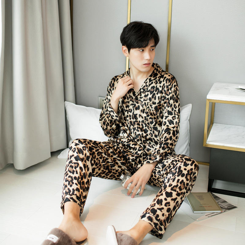 Pijamas de Navidad: Pijamas de manga larga de seda helada para hombres, pijamas sexys de estampado de leopardo para parejas, pijamas para mujeres, ropa de descanso